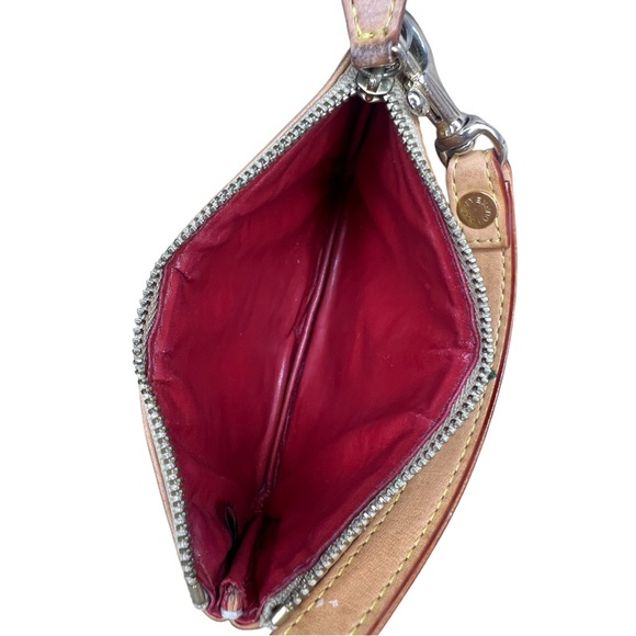 Dooney & Bourke Tan and Brown Monogram Wristlet - Picture 12 of 16